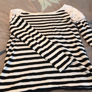 Striped long sleeve shirt with lace shoulder